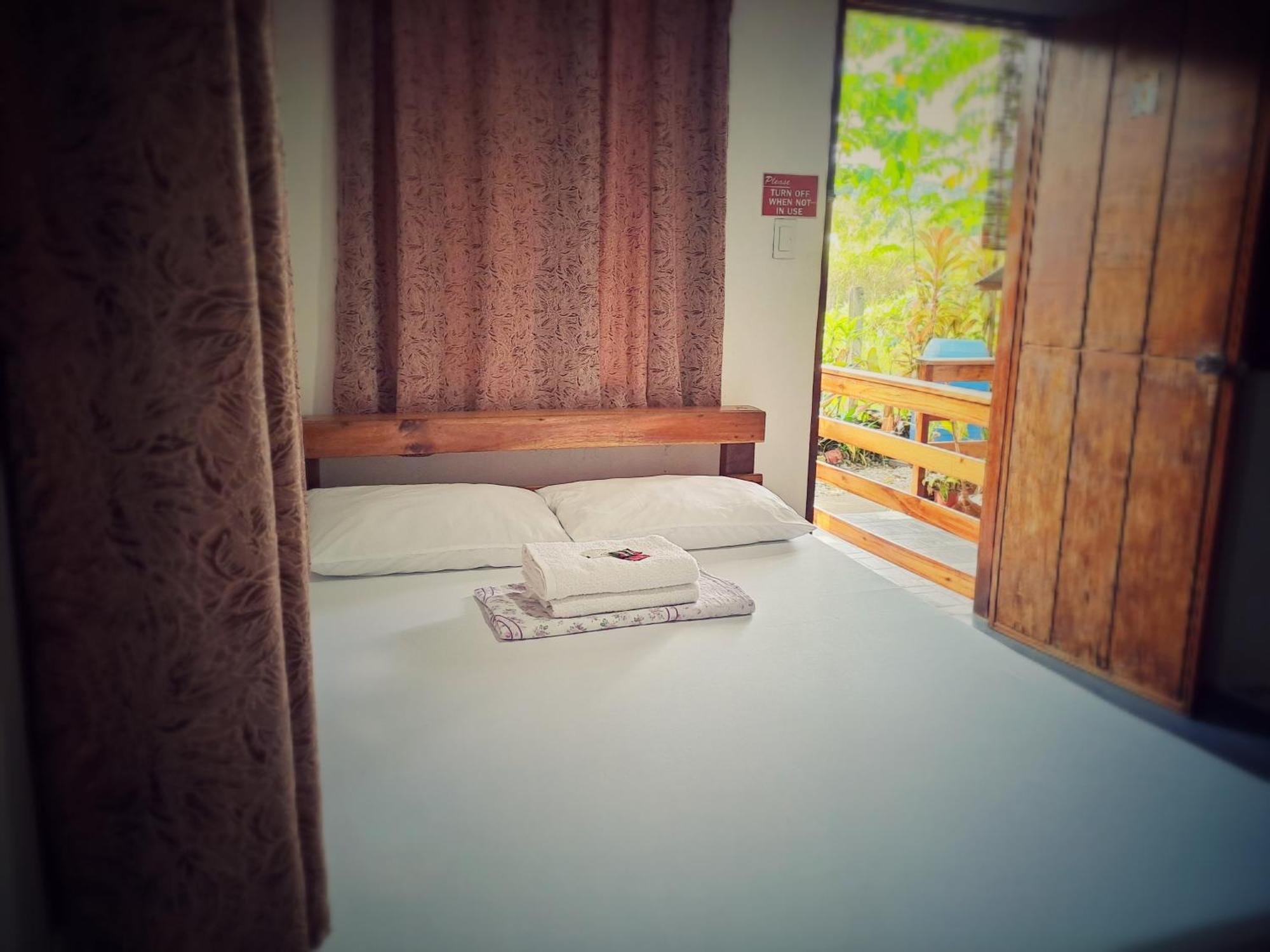 Nobi'S Inn, Port Barton San Vicente  Zewnętrze zdjęcie