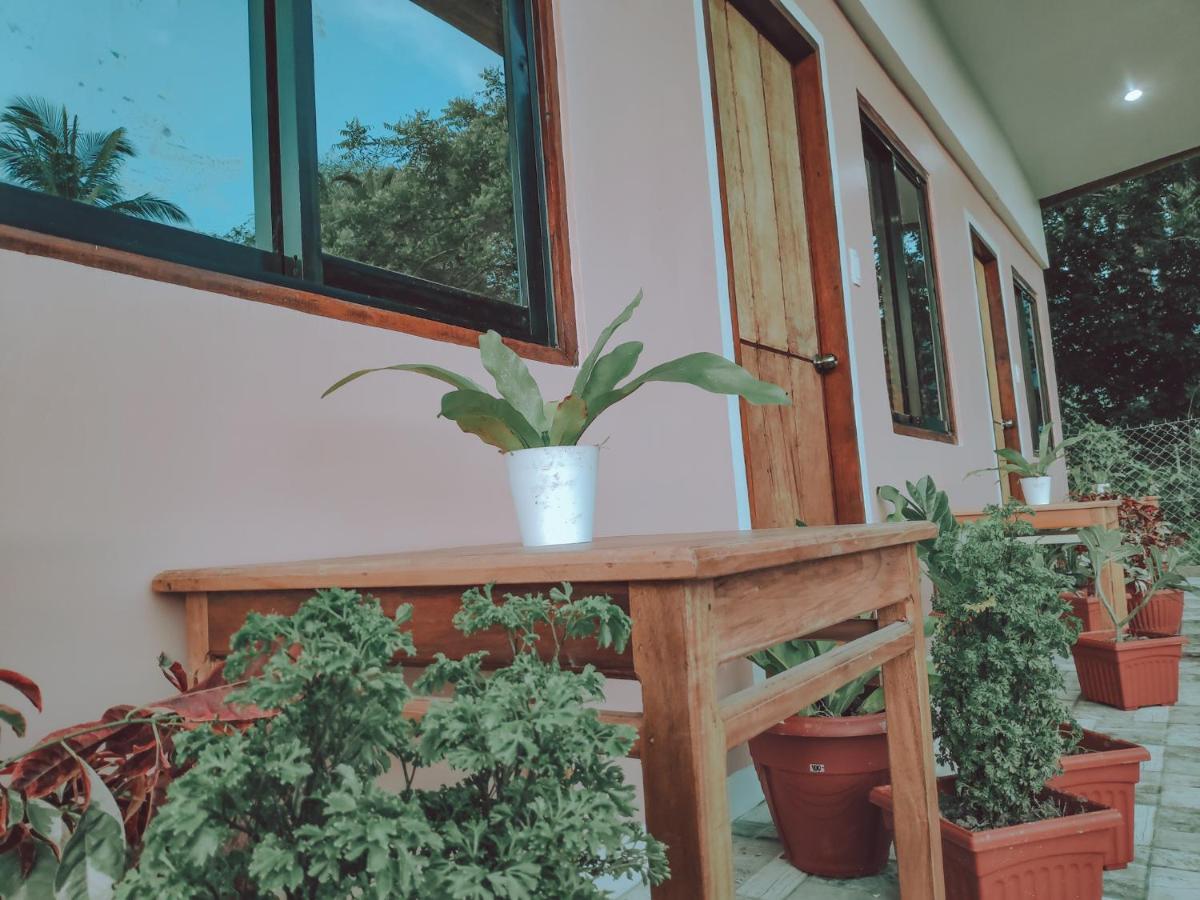 Nobi'S Inn, Port Barton San Vicente  Zewnętrze zdjęcie